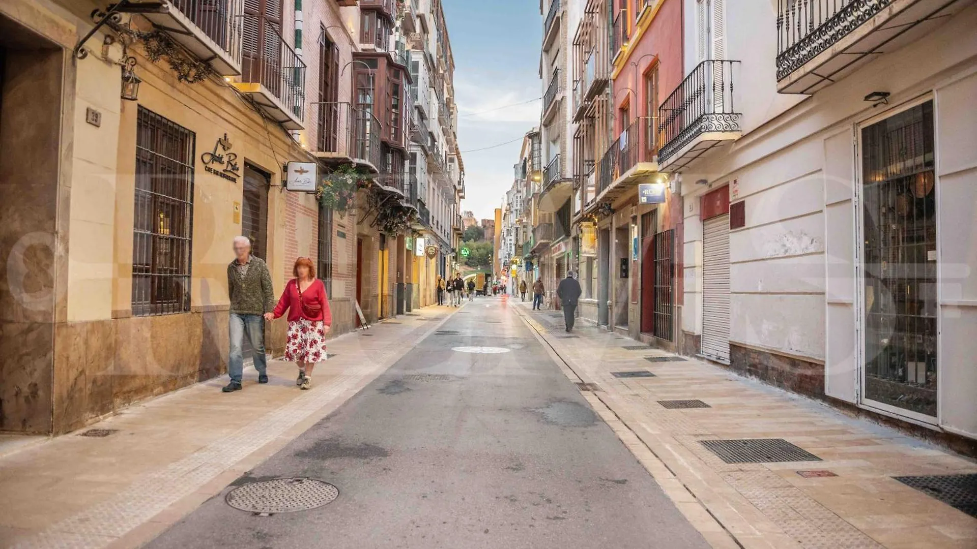 Cozy Apartment Near Plaza De La Merced By Rems Malaga