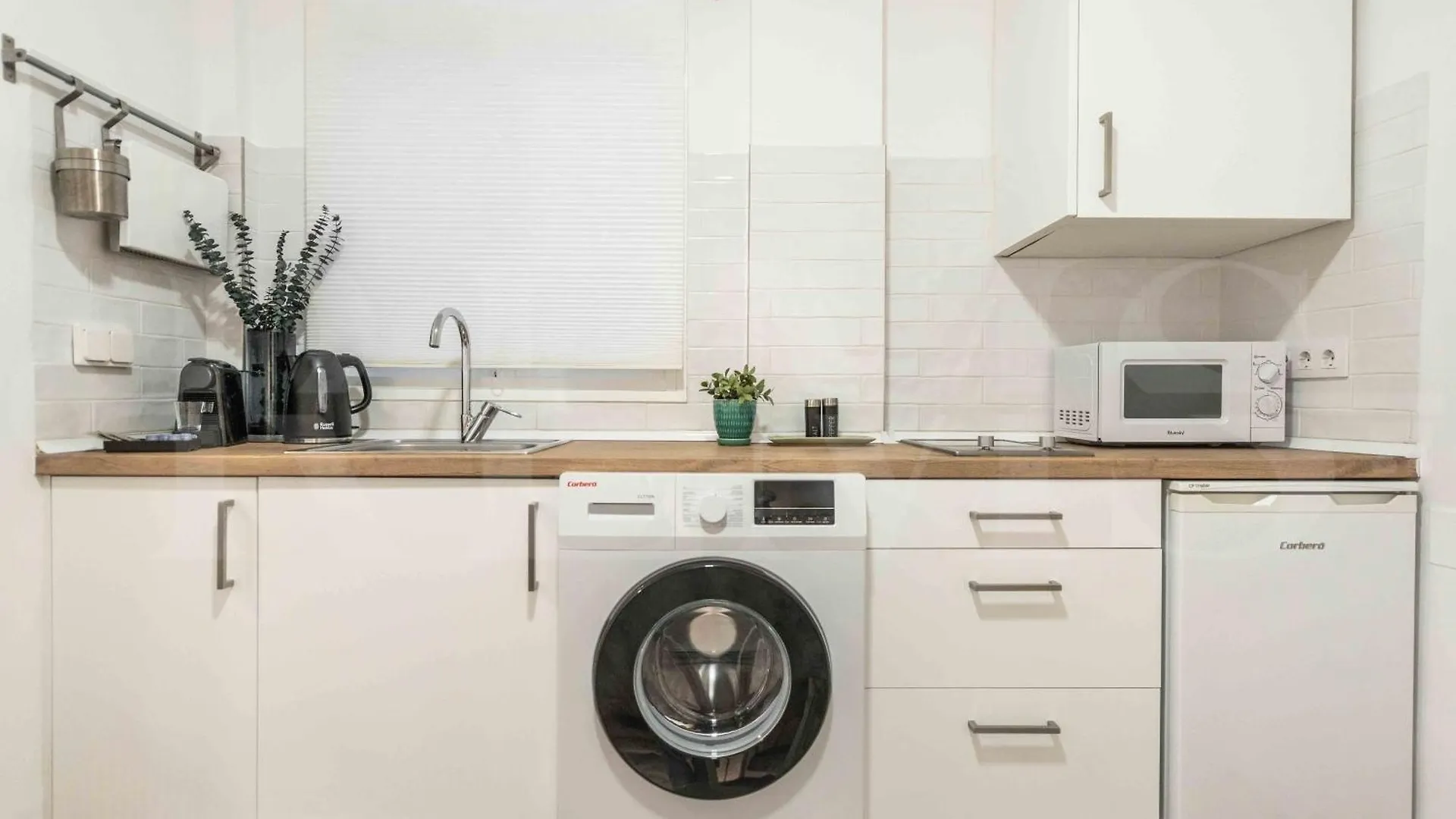 Cozy Apartment Near Plaza De La Merced By Rems مالقة