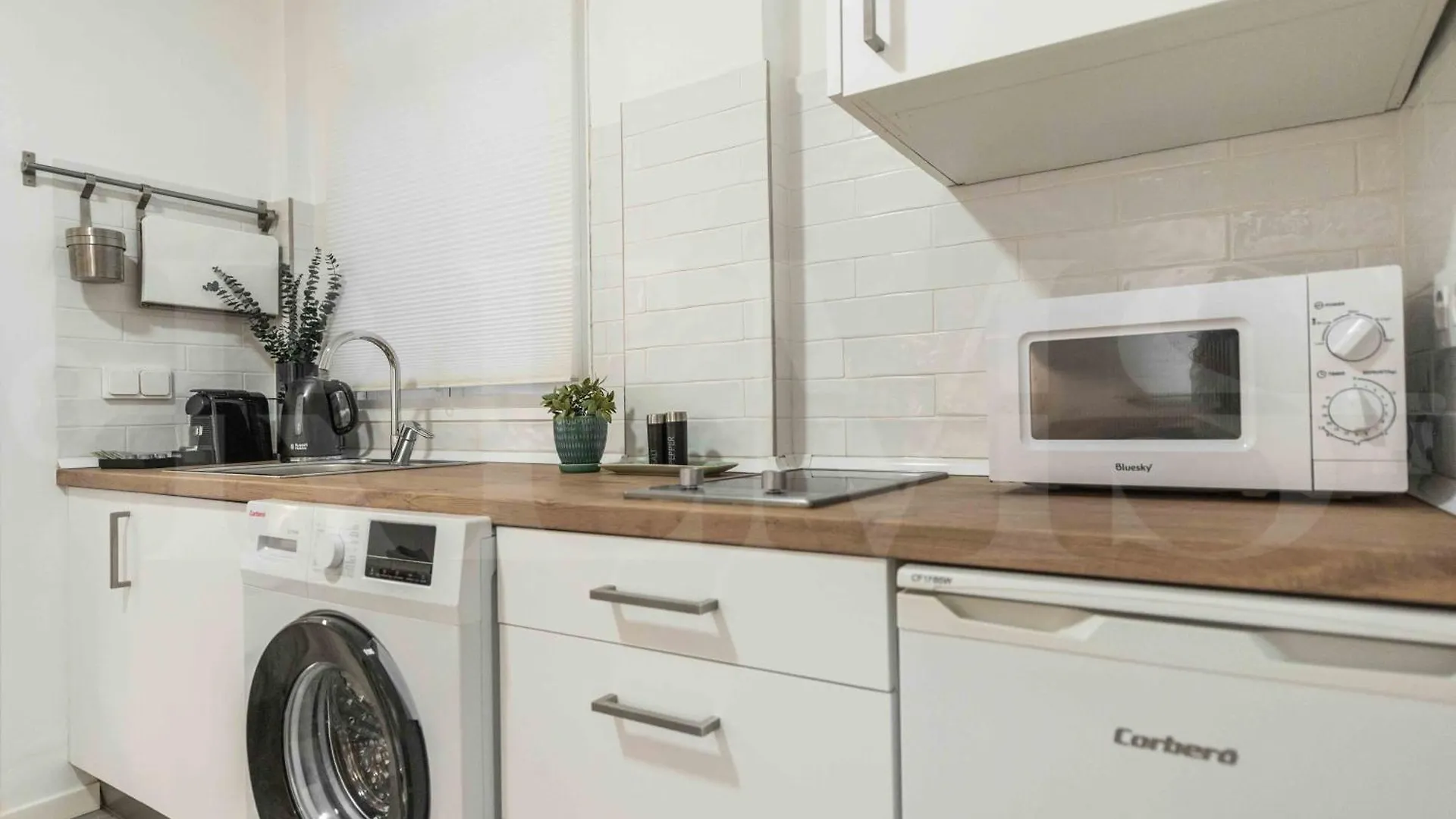 Cozy Apartment Near Plaza De La Merced By Rems مالقة